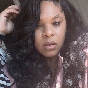 Meet your Posher, Candace